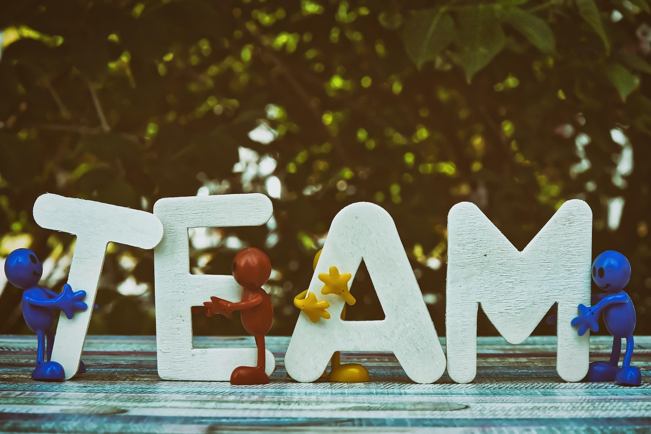 熊猫ip实名账号：流量卡能否赠送好友？